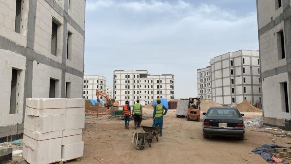 🏘️ مشروع الإسكان التنموي – مدينة الحوية، محافظة الطائف
